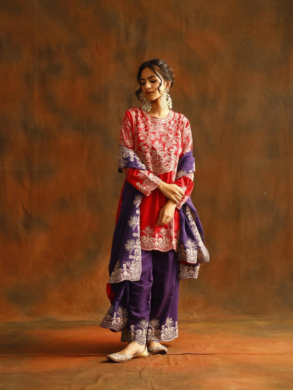 Pure chanderi with Dori embroidery and pure organza Dupptaa